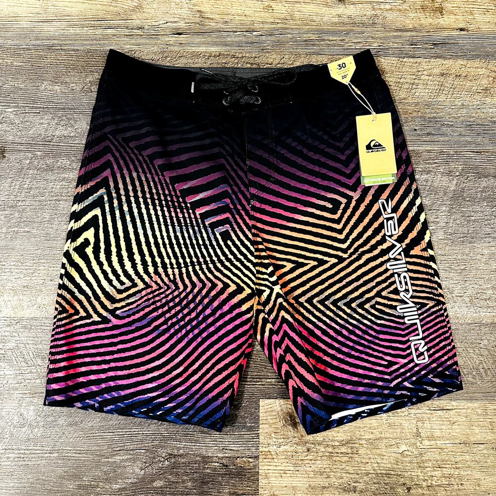 Quiksilver Mens Black Stripe  Water Repellent Swim Board shorts Sz 30 NWT